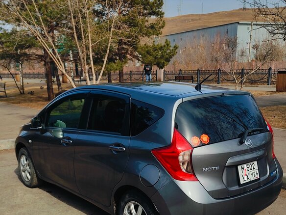 2013 Nissan Note II, серый, 840000 рублей - вид 4