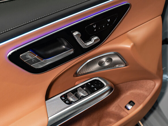 2025 Mercedes-Benz E-Класс 300 VI (W214, S214), серый - вид 18