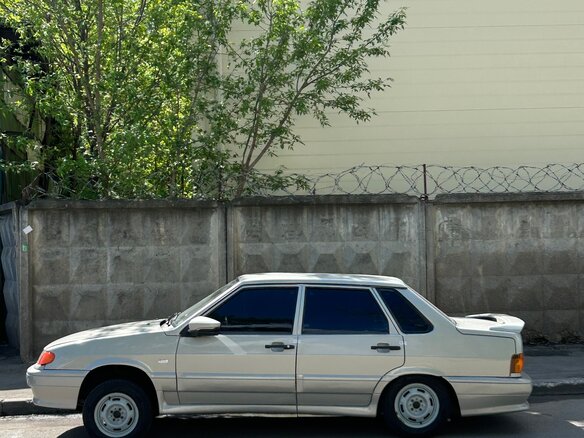 2006 Lada (ВАЗ) 2115, белый, 220000 рублей - вид 5