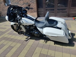2018 Harley-Davidson Road Glide Special, белый, 1649994 рублей, вид 5