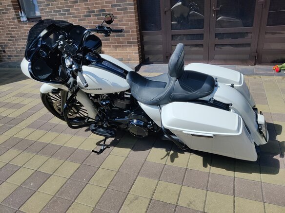 2018 Harley-Davidson Road Glide Special, белый - вид 4