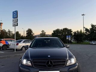 2011 Mercedes-Benz C-Класс 200 III (W204) Рестайлинг, чёрный, 1200000 рублей, вид 1