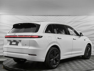 2026 Li Auto (Lixiang) L7 52.3 kWh I Рестайлинг, белый, 10690000 рублей, вид 4