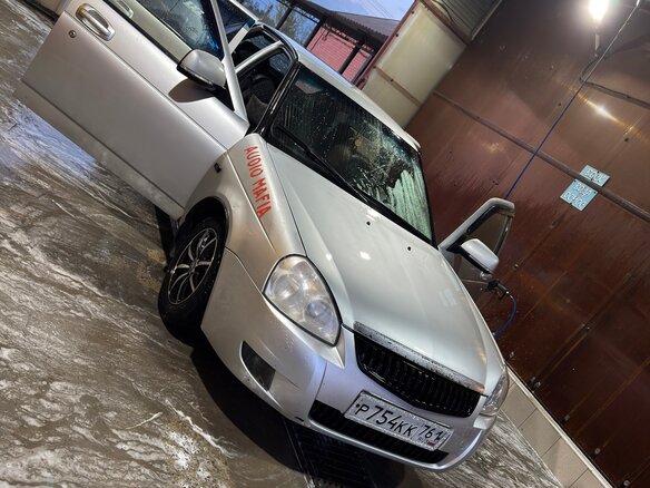 2010 Lada (ВАЗ) Priora I, серебристый, 350000 рублей - вид 3