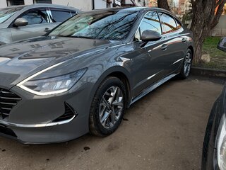2020 Hyundai Sonata VIII (DN8), серый, 2450000 рублей, вид 2