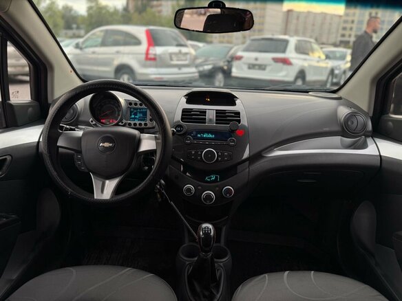 2011 Chevrolet Spark III, красный, 460000 рублей - вид 23