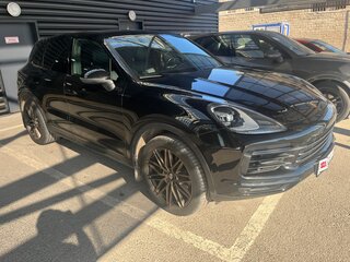 2021 Porsche Cayenne III, чёрный, 6750000 рублей, вид 5