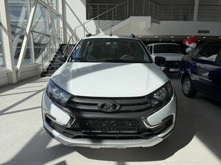 2026 Lada (ВАЗ) Granta Cross I Рестайлинг, белый, 1226000 рублей, вид 5