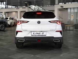 2025 Changan UNI-T I, белый, 3289900 рублей, вид 5