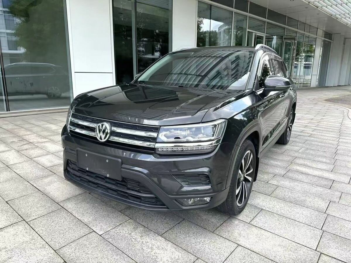 Открыть фотографии: Volkswagen Tharu I