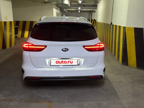 2019 Kia Ceed III, белый, 1790000 рублей - вид 9