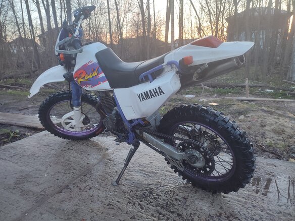 1998 Yamaha TT-R250, белый, 235000 рублей
