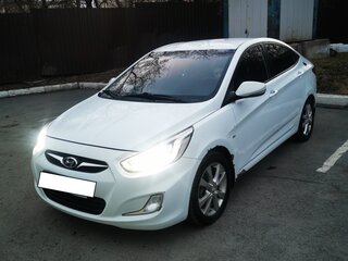 2013 Hyundai Solaris I, белый, 850000 рублей, вид 1