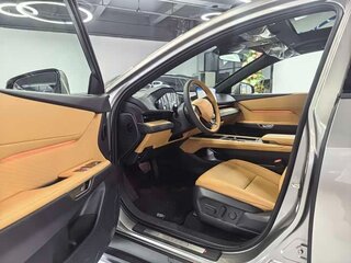 2026 Lexus ES 300h VIII, серый, 6500202 рублей, вид 5