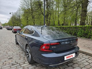 2020 Volvo S90 II Рестайлинг, синий, 3190000 рублей, вид 4