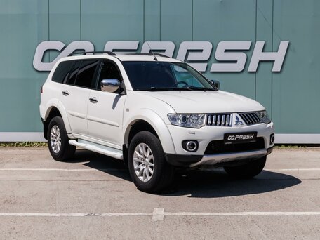 Mitsubishi Pajero Sport II