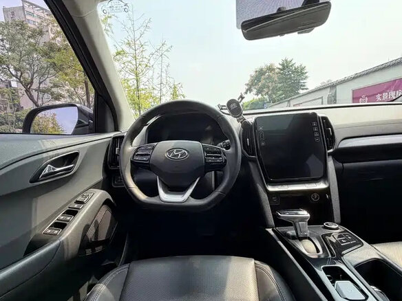 2022 Hyundai ix35 II Рестайлинг, бежевый, 1276000 рублей - вид 9