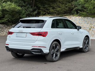 2022 Audi Q3 35 TFSI II (F3), белый, 1960000 рублей, вид 4
