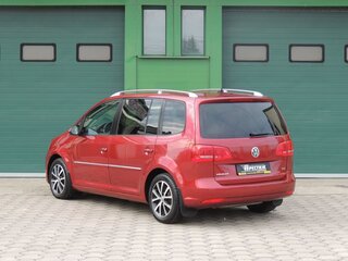 2012 Volkswagen Touran I Рестайлинг 2, пурпурный, 1200000 рублей, вид 4