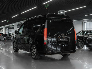 2024 Hyundai Staria I, чёрный, 7990000 рублей, вид 4