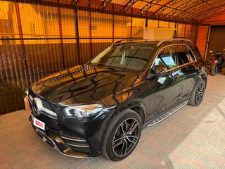 2021 Mercedes-Benz GLE 300 d II (V167), чёрный, 7200000 рублей, вид 2