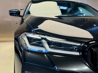 2021 BMW 5 серии 530i xDrive VII (G30/G31/G38) Рестайлинг, чёрный, 5200000 рублей, вид 4