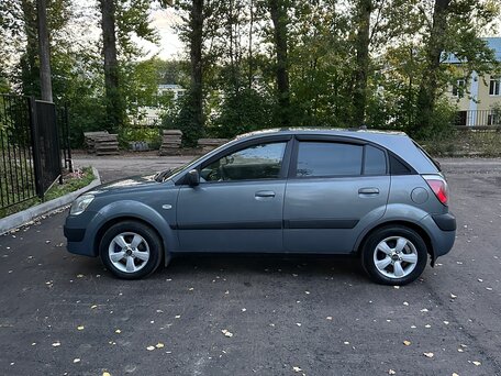 2009 Kia Rio II Рестайлинг, серый, 575000 рублей, вид 1