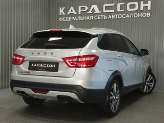 2018 Lada (ВАЗ) Vesta SW Cross I, серебристый, 850000 рублей, вид 2