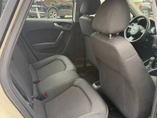 2014 Audi A1 I (8X), белый, 1150000 рублей, вид 2