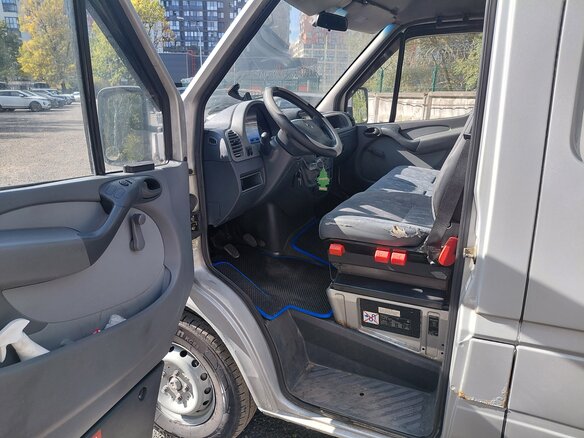 2003 Mercedes-Benz Sprinter, серый, 955000 рублей - вид 8