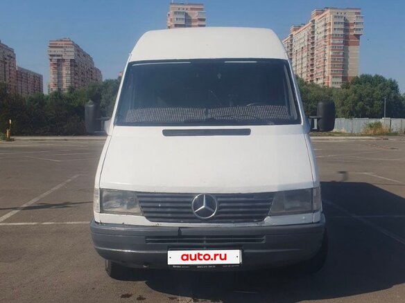 1998 Mercedes-Benz Sprinter, белый, 520000 рублей - вид 2