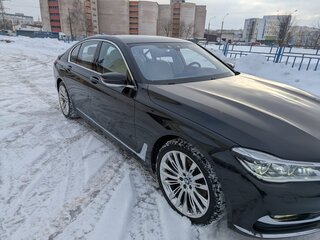 2016 BMW 7 серии 740d xDrive VI (G11/G12), чёрный, 3900000 рублей, вид 2