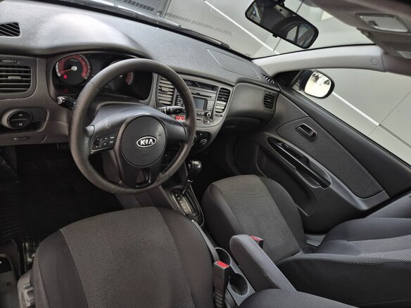 2011 Kia Rio II Рестайлинг, серый - вид 9