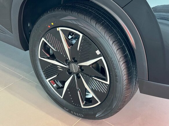2026 Omoda C5 II, чёрный, 2399000 рублей - вид 6