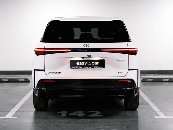 2026 Toyota bZ3X 58.3 kWh, белый, 2933000 рублей - вид 5
