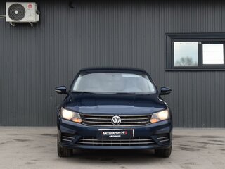 2018 Volkswagen Passat (North America and China) I Рестайлинг, синий, 1699999 рублей, вид 3
