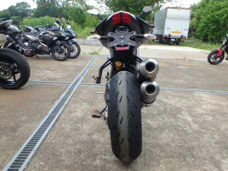 2009 Ducati Streetfighter, чёрный, 850000 рублей, вид 4