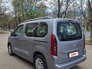 2020 Opel Combo XL E, серебристый, 1470000 рублей, вид 3