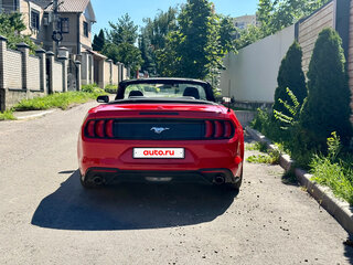 2022 Ford Mustang VI Рестайлинг, красный, 3800000 рублей, вид 5