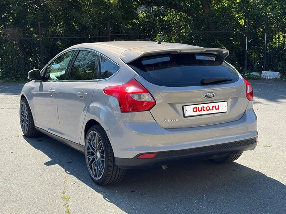 2013 Ford Focus III, серый, 820000 рублей - вид 6