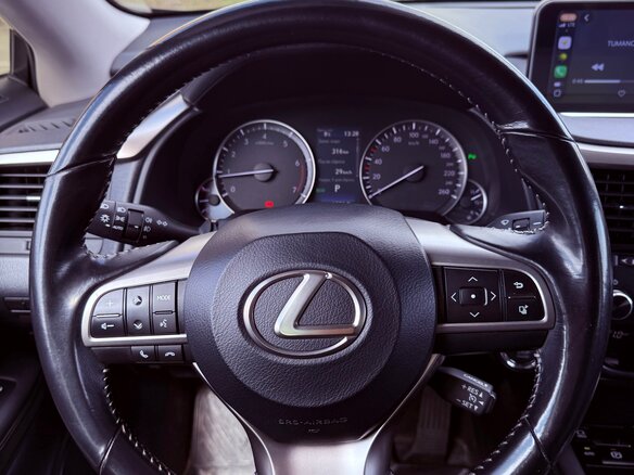 2017 Lexus RX 200t IV, чёрный, 3780000 рублей - вид 9