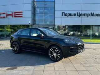 2025 Porsche Cayenne Coupé III Рестайлинг, чёрный, 17950000 рублей, вид 4