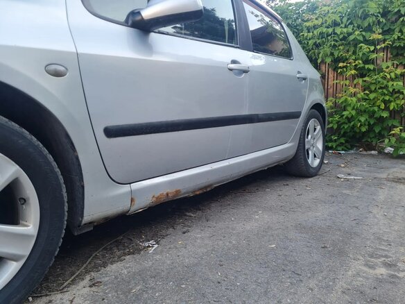 2002 Peugeot 307 I, серебристый, 230000 рублей - вид 5