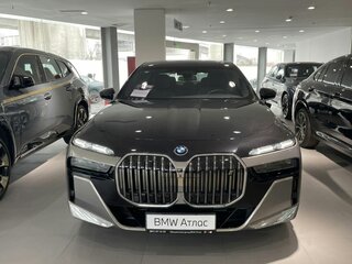 2024 BMW i7 xDrive60 I (G70), серый, 14190000 рублей, вид 3