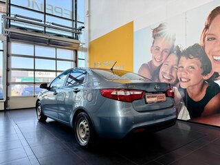2012 Kia Rio 5-speed III, голубой, 619000 рублей, вид 4