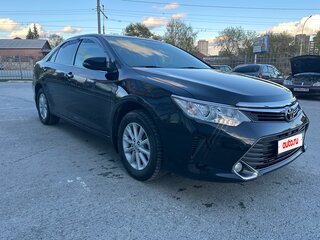 2015 Toyota Camry VII (XV50) Рестайлинг, чёрный, 2100000 рублей, вид 3