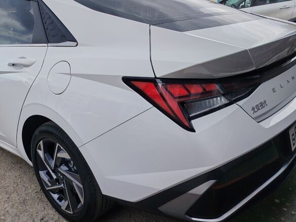 2025 Hyundai Elantra N Line VII (CN7) Рестайлинг, белый, 2150000 рублей - вид 10