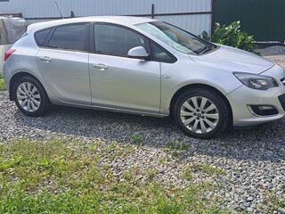 2013 Opel Astra J Рестайлинг, серый, 650000 рублей, вид 3