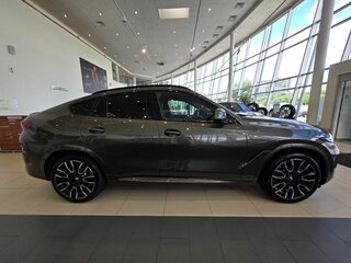 2025 BMW X6 40i III (G06) Рестайлинг, серый, 13990000 рублей, вид 4