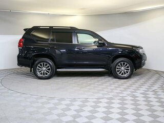 2019 Toyota Land Cruiser Prado 150 Series Рестайлинг 2, чёрный, 4599000 рублей, вид 4
